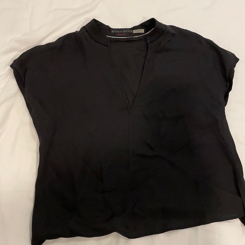 Alice and Olivia Silk V-Neck Tank, Black